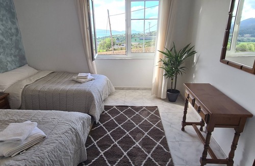 Xove Hostel | Os Faroles