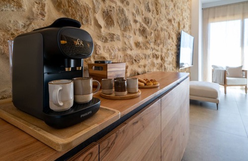 Vilanova d'Alcolea Cottage | OSTALEA Boutique Rural House with Jacuzzi, near the beach and medieval villages.