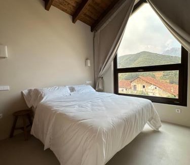 Aliezo Apartment | Paisana