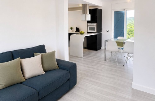 Vallpineda Villa | Paradise Silvia, Detached villa with private pool near Sitges