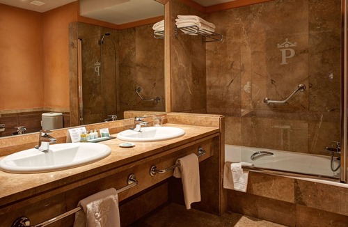 Calahorra Hotel | Parador de Calahorra