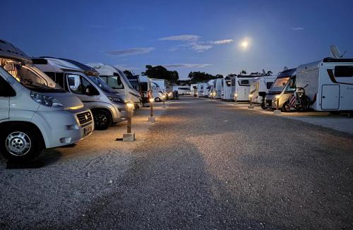 Los Arenales del Sol Other | Parcela autocaravana o tienda propia - Lomas de Balsares camper Park