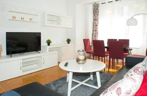 Logrono City Centre Apartment | Parque del Carmen