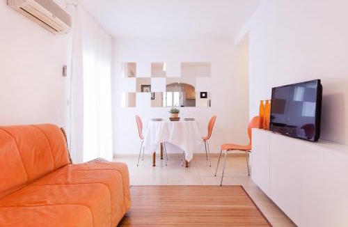Sant Antoni de Calonge Apartment | Patio Budget Apartment 12