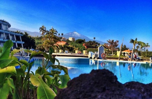 La Quinta Apartment | Peaceful oasis with pools and amazing views.