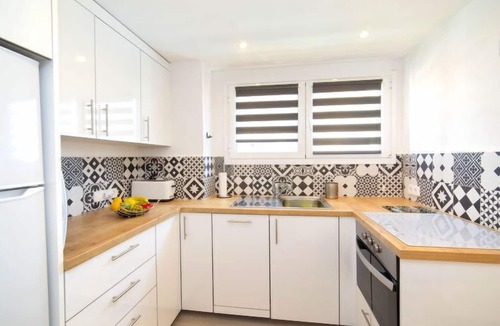 Calpe City Center Apartment | Penon de Ifach by Interhome