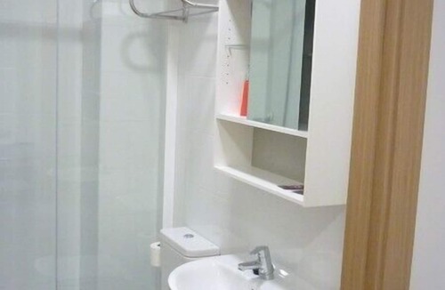 Sarria Hostel | Pensión Albergue Puente Ribeira - Hostel