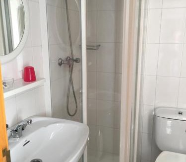 Fazouro Hostel | Pension Rosalia de Castro