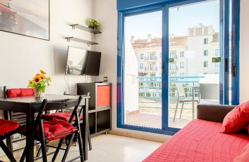 Torrequebrada Apartment | Penthouse BBQ Patos Beach