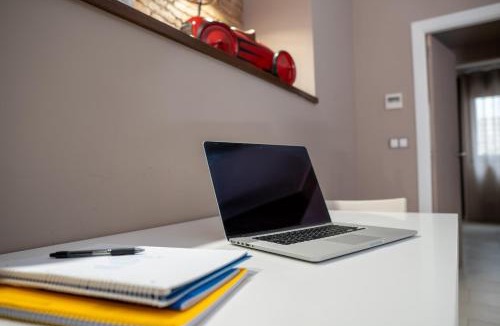 Figueres Apartment | Pep Ventura Apartament - Llave inteligente