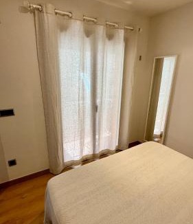 Sant Feliu de Guixols Apartment | Pequeño loft para dos