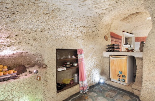 Fasnia House | Pet-Friendly Holiday Home Casas Cueva Alfer 2 with Sea View, Garden & Wi-Fi