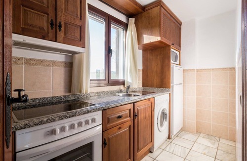 Pozo Alcon House | Pet-Friendly Ibipozo Getaway