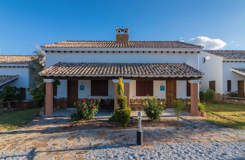 Pozo Alcon House | Pet-friendly Ibipozo home with Pool