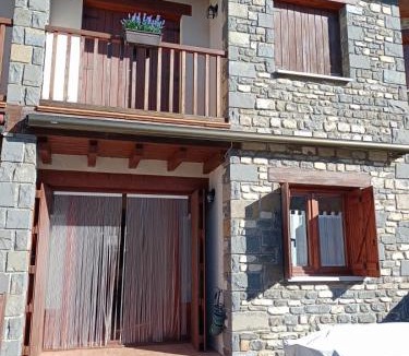 Villanua Apartment | Pico la Selva