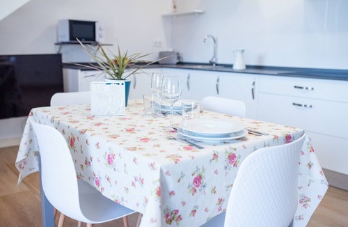 Ampuero Apartment | Pico Rubia, two bedroom apartment, living room, kitchen and bathroom