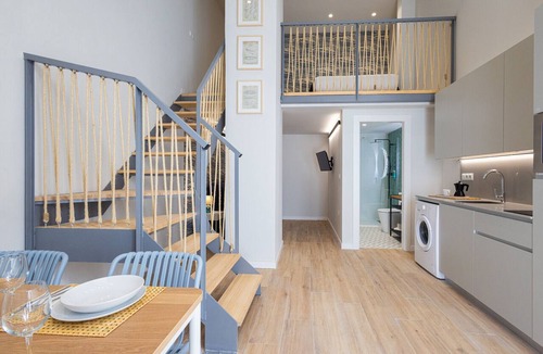 Camins al Grau Apartment | Pirate Duplex IX | 4 Guests | AC WiFi | 15 min Oceanografic
