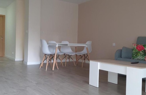 Ourense Apartment | PISO Alhambra VUT OR OOO322