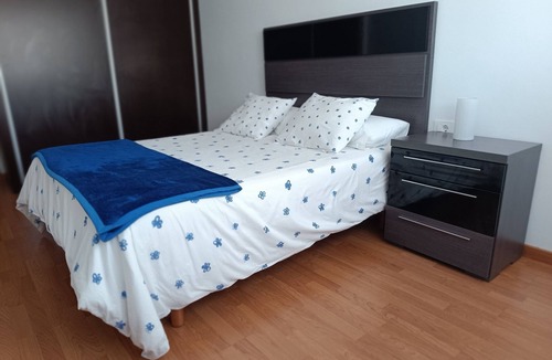 Ordes Condo | Piso Familiar en Ordes Próximo al Camino Inglés