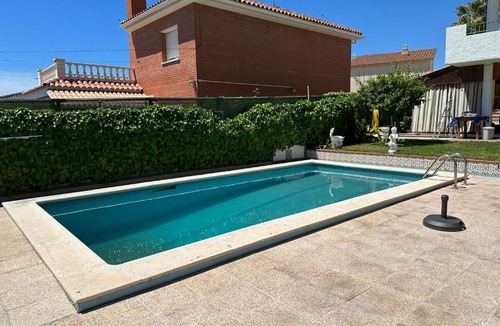 Cunit Apartment | Piso superior tranquilo terraza y vistas A 45 min de Barcelona