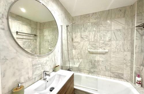 Torremolinos City Centre Apartment | PLA - Bonito apartamento con terraza