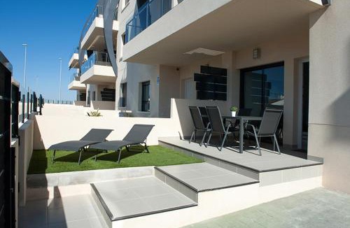 Pueblo Latino Apartment | Playa Elisa Bay 108-113