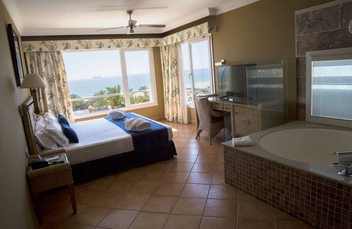 Vera Beach Hotel | Playazimbali