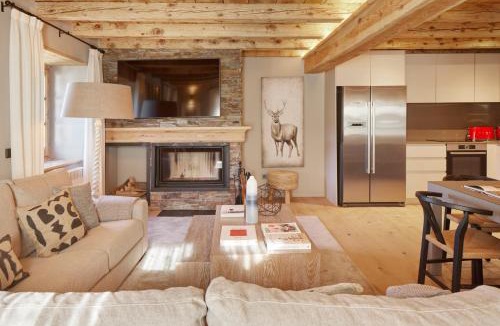 Beret Apartment | Pleta Baqueira Luxe 10 by FeelFree Rentals