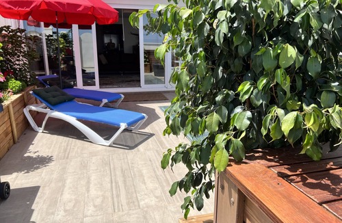 Cala House | Poniente, 3 Bed ensuite Sleeps 6+2, Sea Views, Gym, Games & Cinema Room SOLAR !