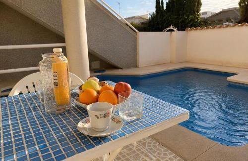 El Chaparral House | Pool Bungalow Ness
