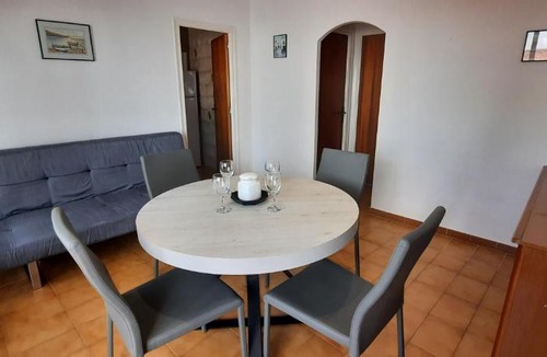 Llanca Apartment | PORT MONTURIOL 9