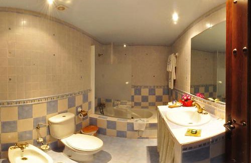 Atanzon House | Posada de los Antiguos Telares