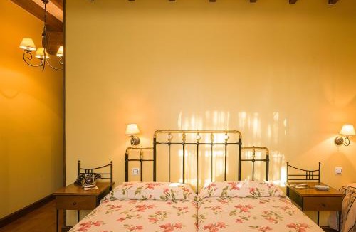 Treceno House | Posada Restaurante Prada a Tope
