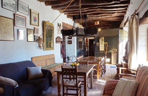 Moclin House | POSITION OF MOCLIN. CENTURY XVI