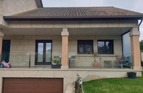 Alcabre House | Precioso alojamiento en Samil a pie de playa VIGO