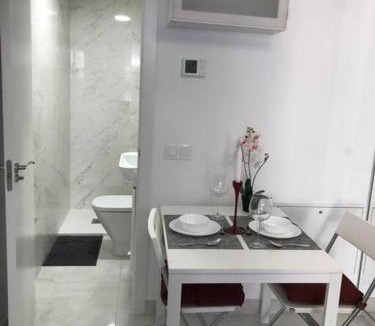 Paracuellos de Jarama Apartment | Precioso Apartamento nuevo con Jardín privado