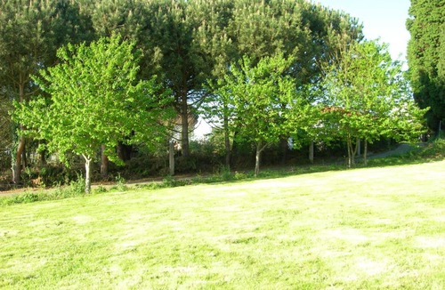 Crendes House | PRECIOSO CHALET EN EL CAMPO CON 9.000 METROS DE JARDIN