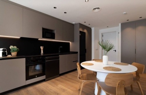 Vallpineda Apartment | Premium Apartment, Poolview, King + twin