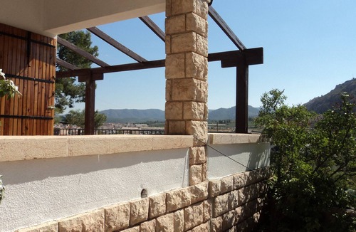 Cehegin House | Privacy and well connected, light amplitude and landscape.