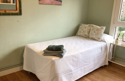 Algorta Resort | Private room ∙ 1 guest