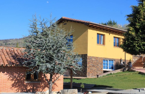 Ponferrada Resort | Private room ∙ 2 guests