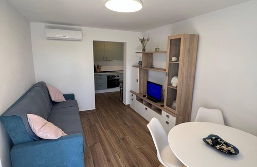 Torrevieja Ski Chalet | Private Villa in Torrevieja: 2 Independent Suites, Pool & Huge Sun Terrace