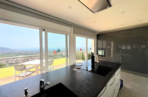 El Mas Fumats House | Property with modern equipment, sea views,air conditioning, fibre optic internet