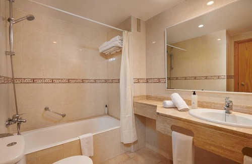 Cala Bona Resort | Protur Floriana Resort Aparthotel - All inclusive