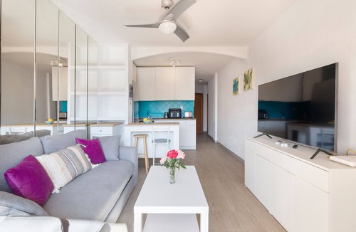 Puerto de Mazarron Apartment | 'Puertosol' Apartment with Communal Pool, Wi-Fi, and Air Conditioning
