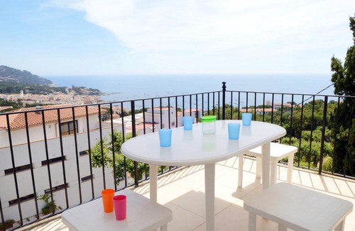 Calella de Palafrugell Apartment | PUIG DE L´ARTIGA 2
