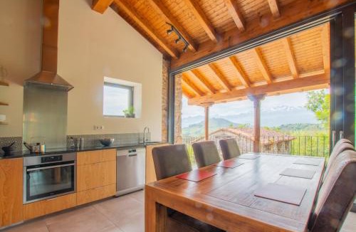Santianes de Ola House | Pulieru - Picos de Europa views, designed for all seasons