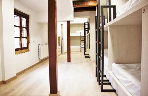 Old Town Hostel | Quartier Leon Hostel Jabalquinto