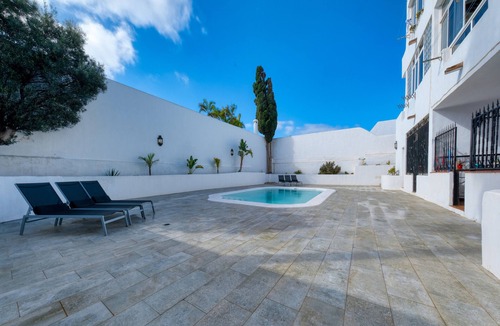 Playa del Cable House | QUEEN VETUSTA -POOL VIEW