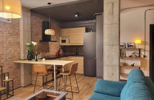 Las Palmas de Gran Canaria Apartment | Quiet Design Apartment : Private Patio : AC : 10 min Las Canteras Beach